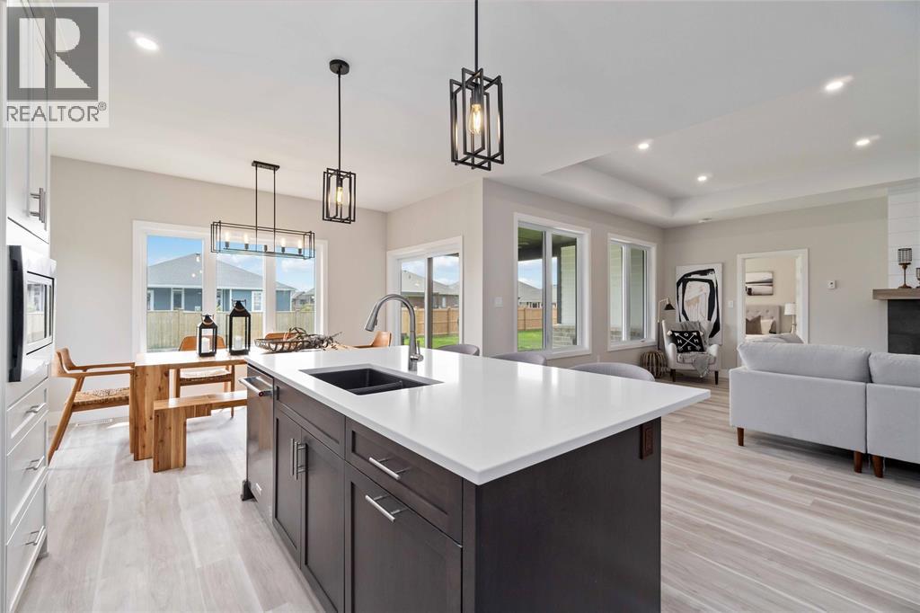 3560 Britt Boulevard, Plympton-Wyoming, Ontario  N0N 1E0 - Photo 32 - 26009127