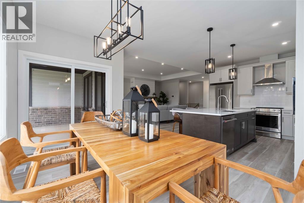 3560 Britt Boulevard, Plympton-Wyoming, Ontario  N0N 1E0 - Photo 35 - 26009127