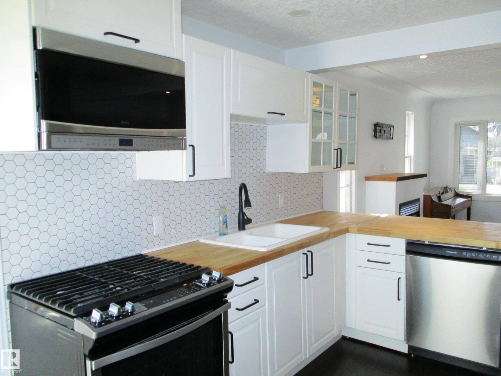 12115 64 St Nw Nw, Edmonton, Alberta  T5W 4J8 - Photo 9 - E4484139