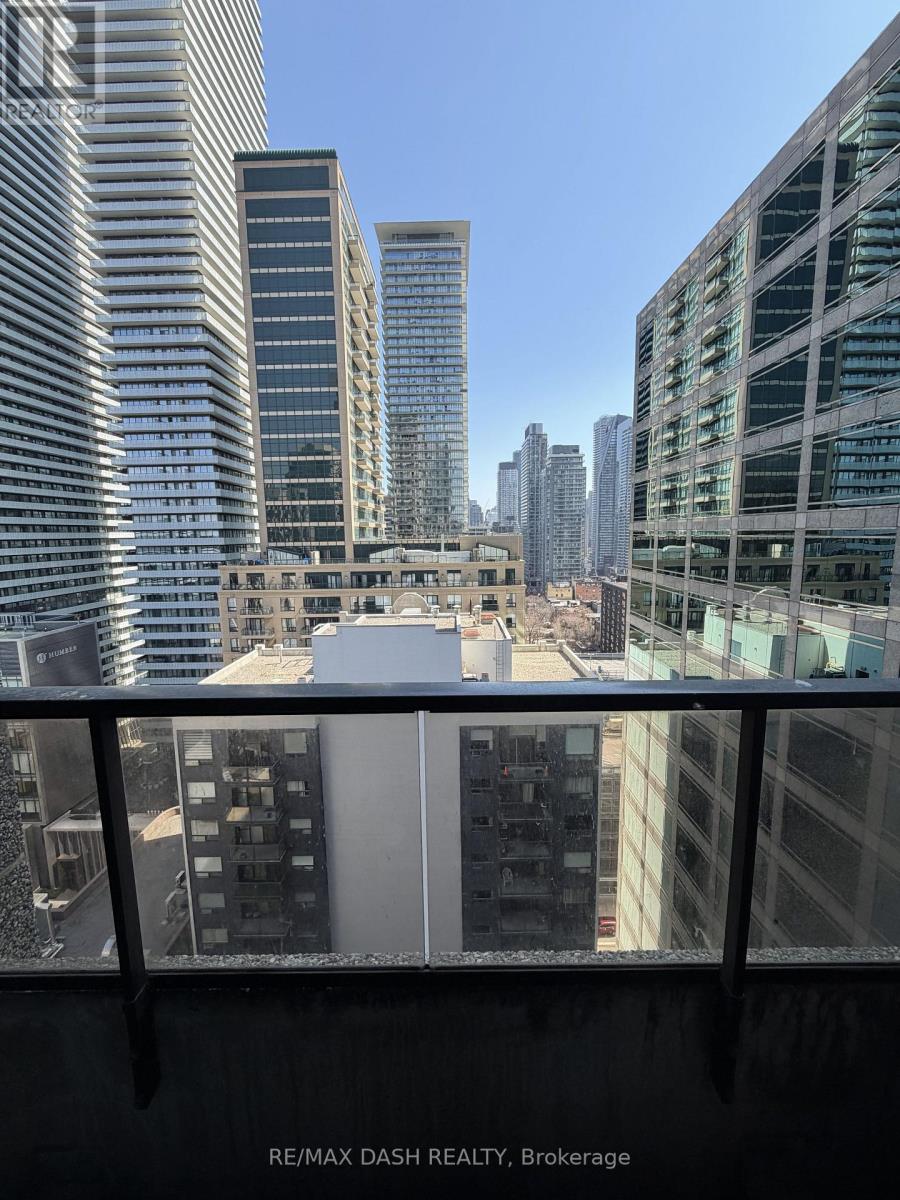 Lph01 - 55 Bloor Street E, Toronto, Ontario  M4W 1A9 - Photo 13 - C13043004