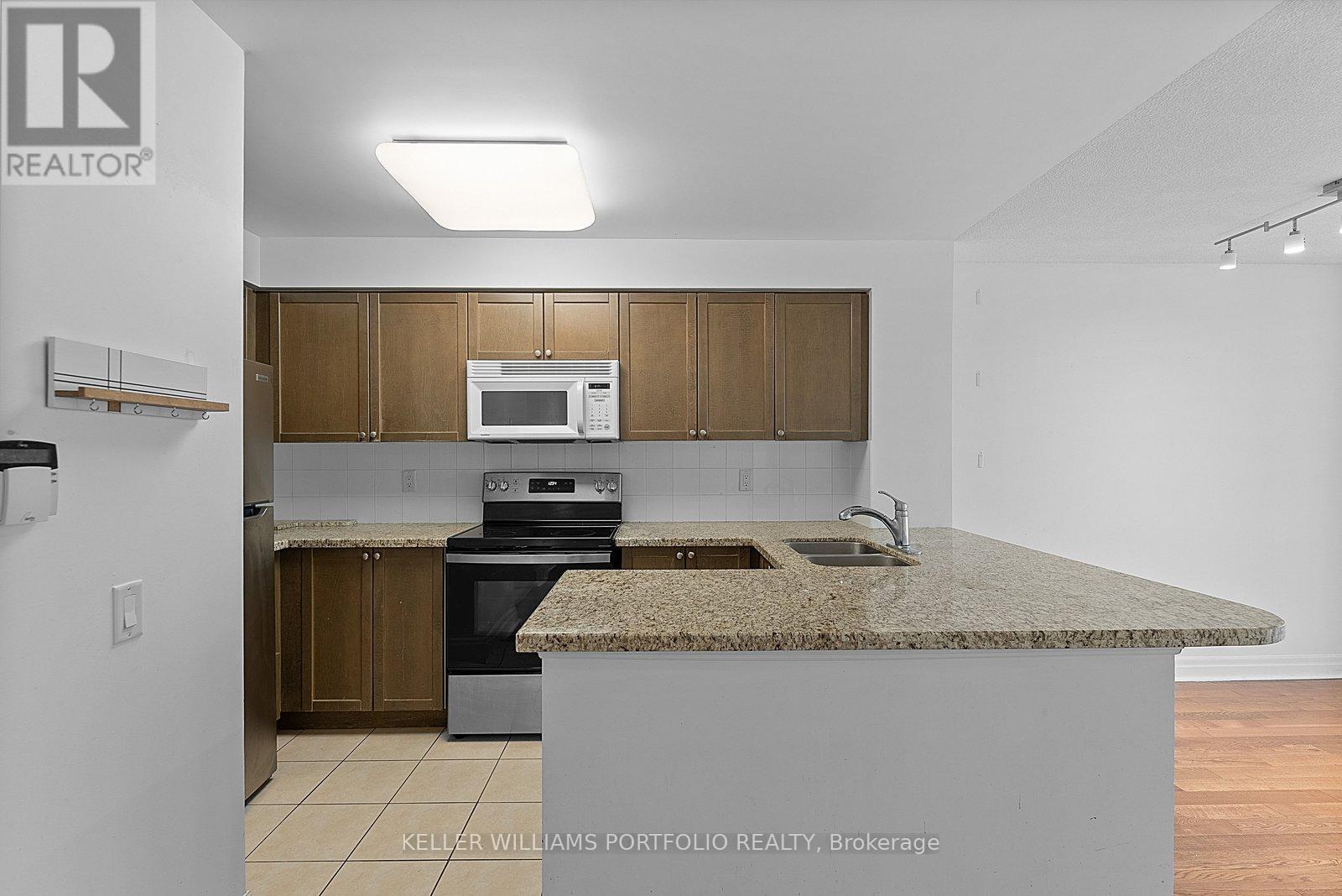 1102 - 21 Hillcrest Avenue, Toronto, Ontario  M2N 7K2 - Photo 5 - C13043032