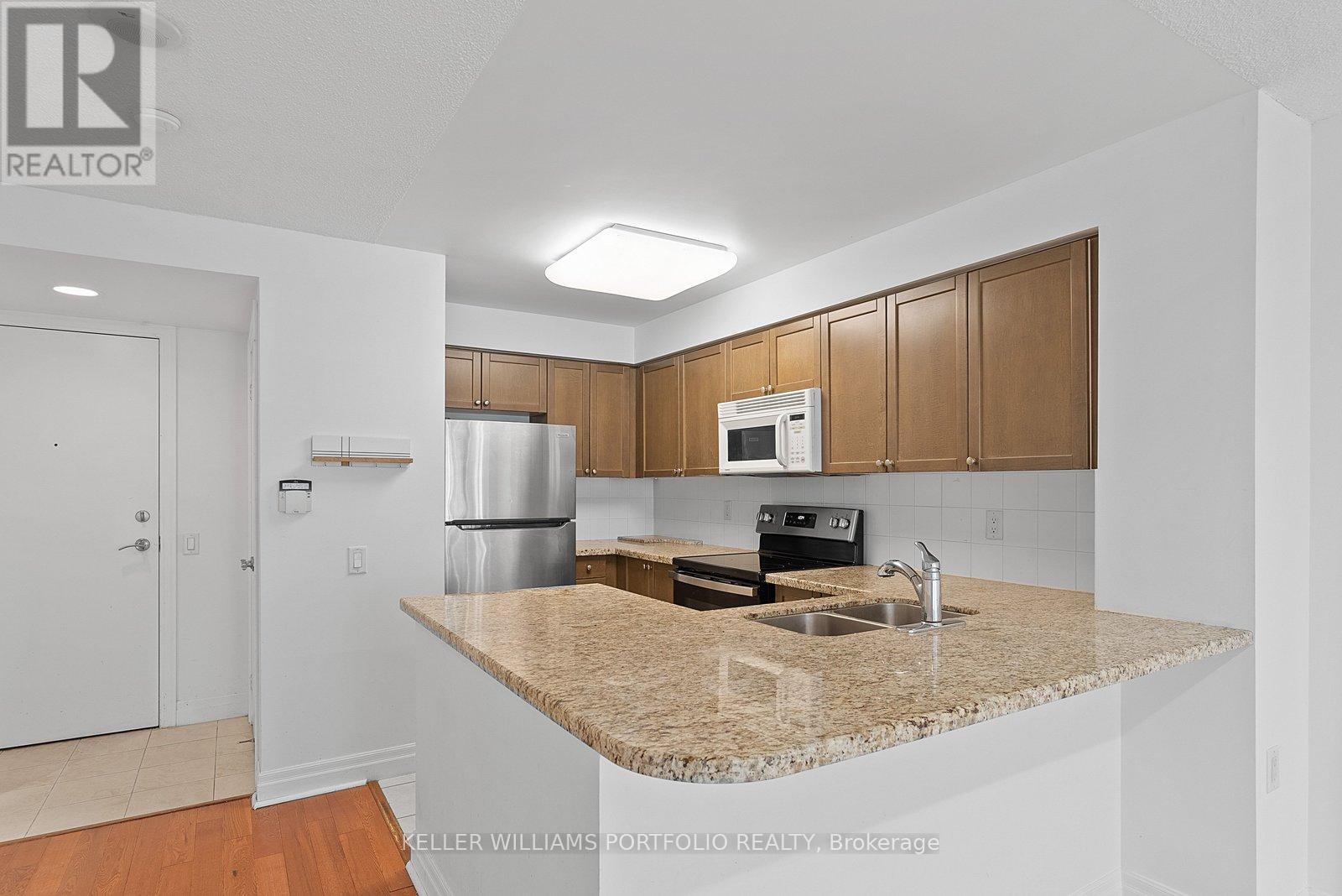 1102 - 21 Hillcrest Avenue, Toronto, Ontario  M2N 7K2 - Photo 7 - C13043032