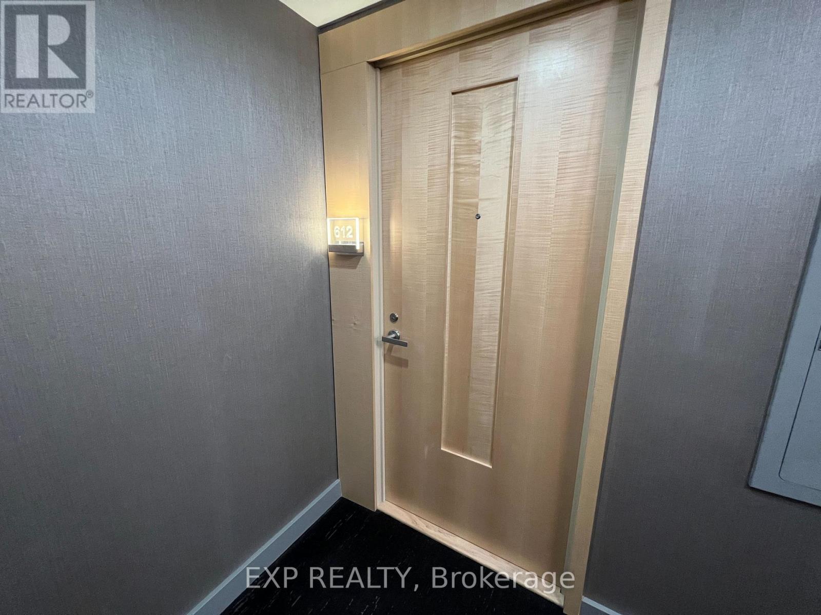 612 - 45 Charles Street, Toronto, Ontario  M4Y 1S2 - Photo 2 - C13043070