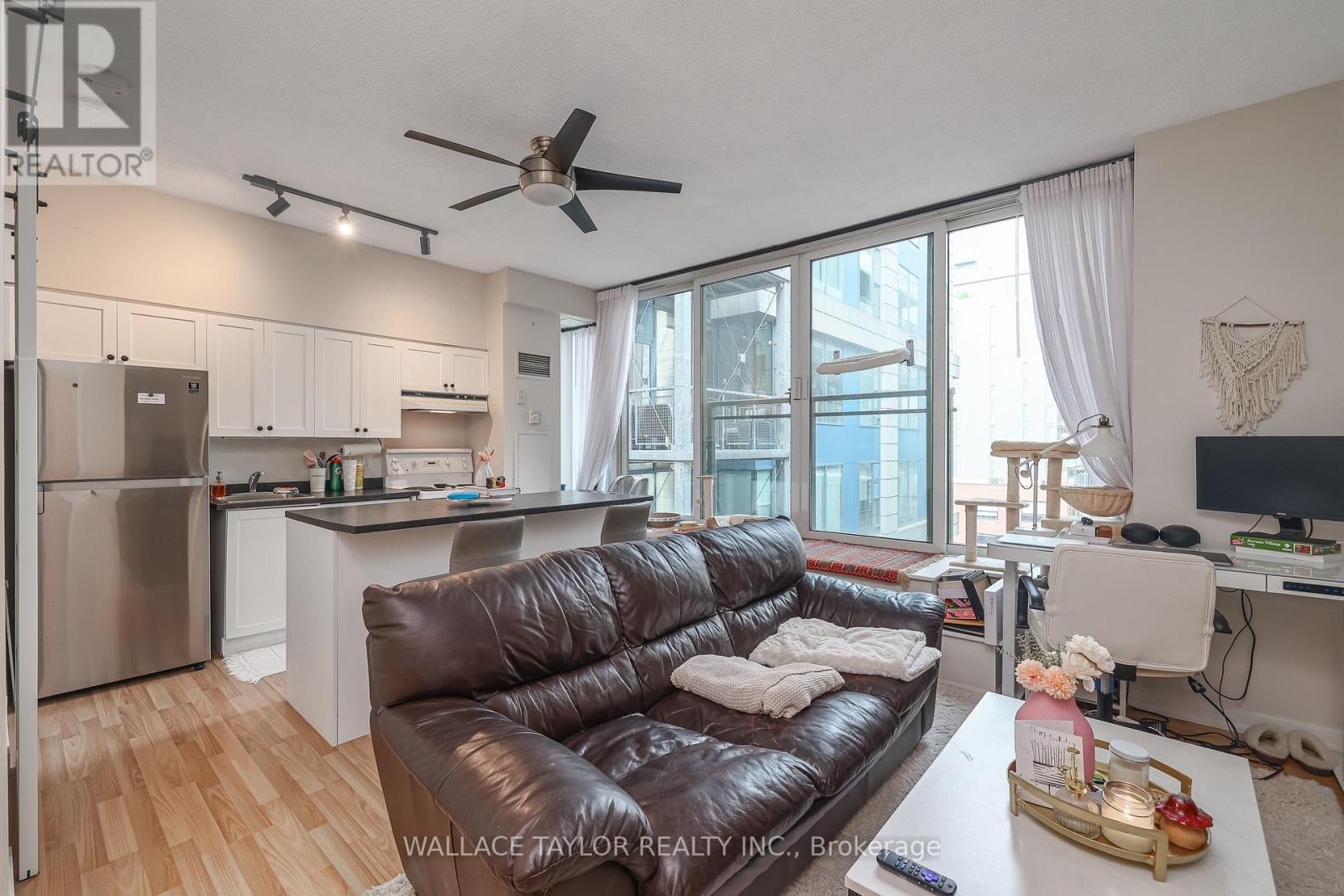 610 - 50 Camden Street, Toronto, Ontario  M5V 3N1 - Photo 7 - C13043074