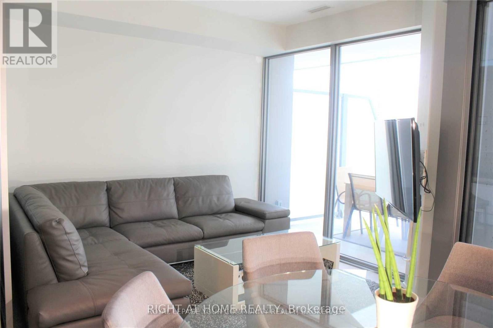 1203 - 57 St. Joseph Street, Toronto, Ontario  M5S 0C5 - Photo 8 - C13043088