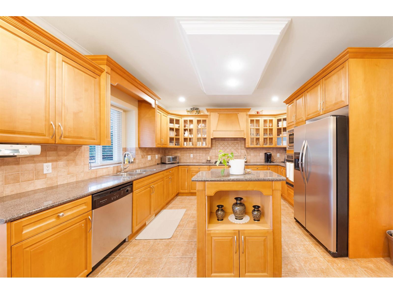 17015 86a Avenue, Surrey, British Columbia  V3X 3J1 - Photo 14 - R3115668