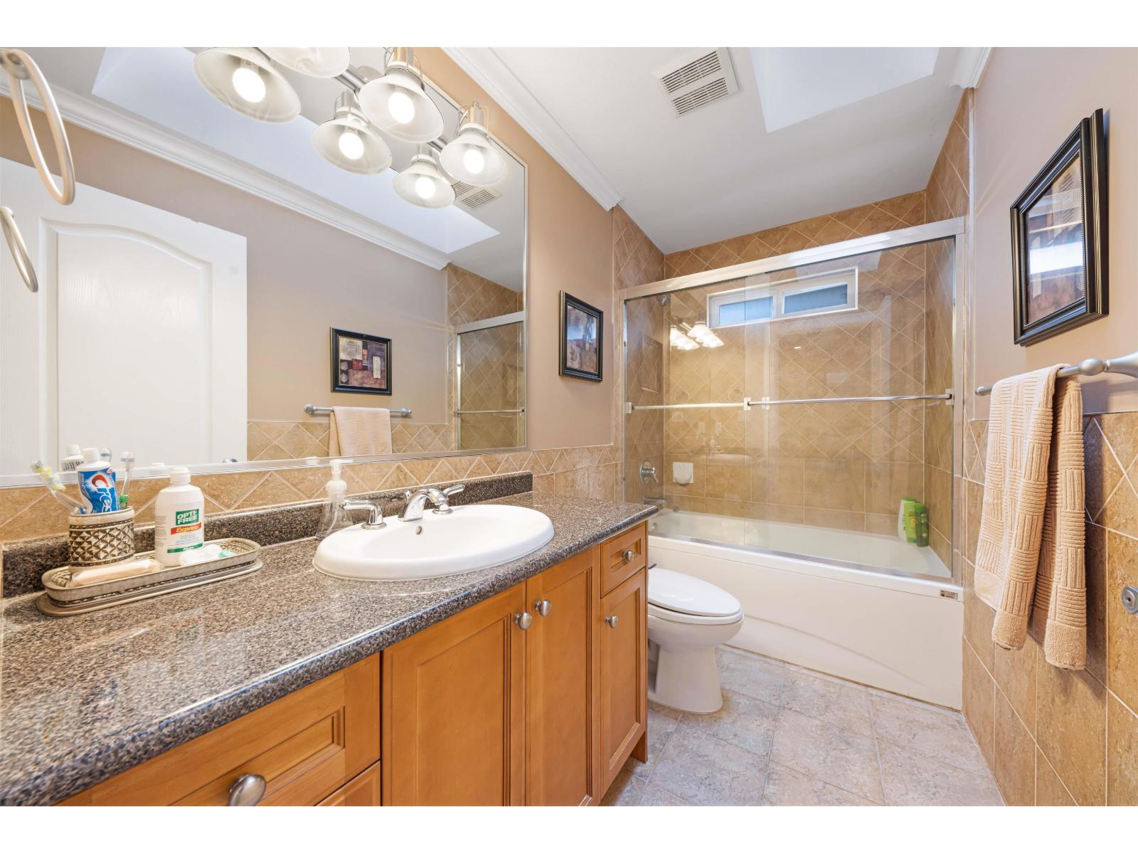 17015 86a Avenue, Surrey, British Columbia  V3X 3J1 - Photo 36 - R3115668