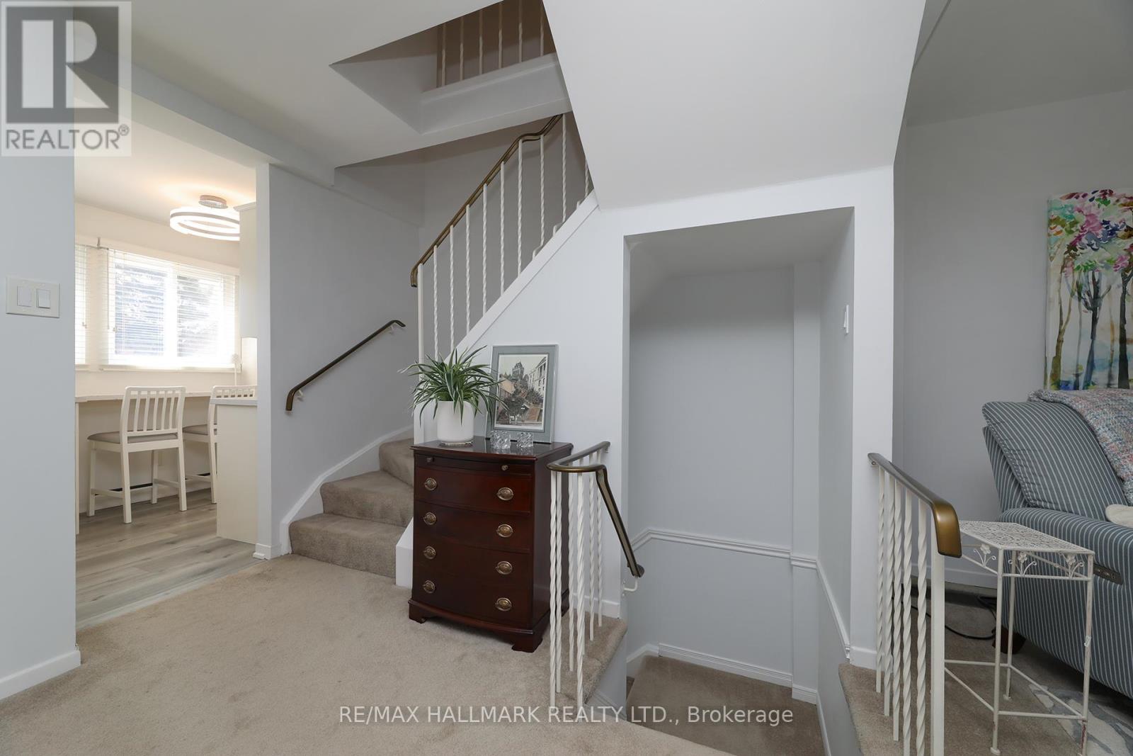 137 - 90 Wingarden Court, Toronto, Ontario  M1B 2K3 - Photo 4 - E13043046