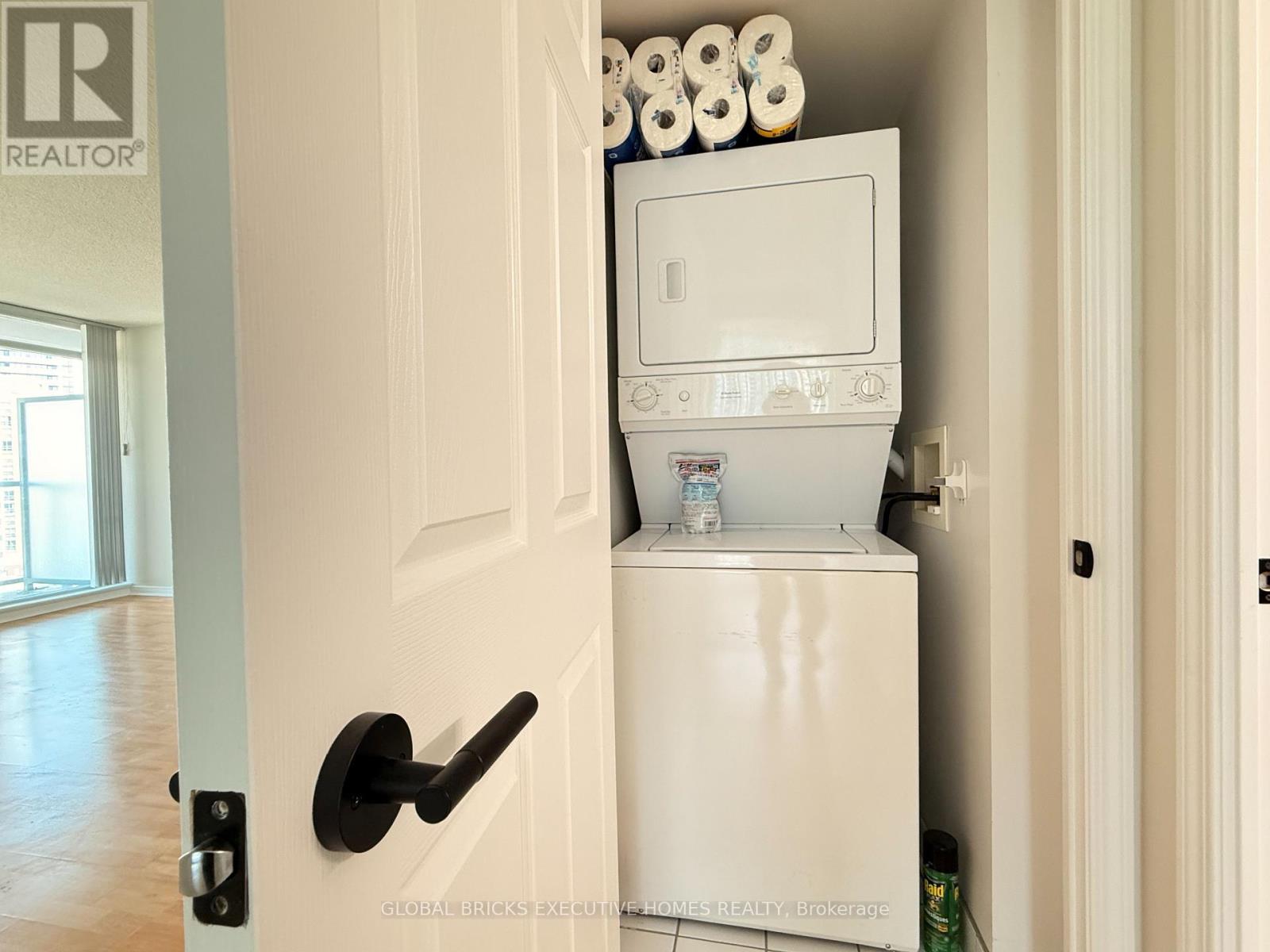 1108 - 5508 Yonge Street, Toronto, Ontario  M2N 5S2 - Photo 9 - C13042882