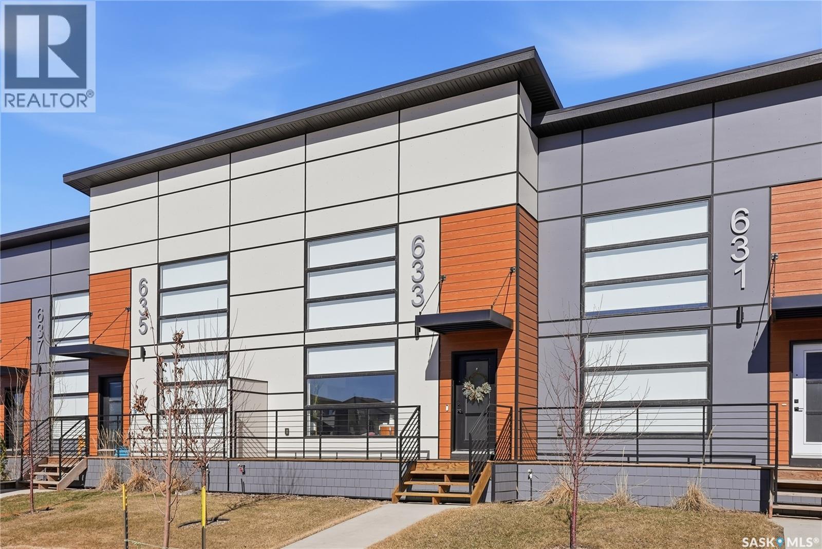 Gate 633 Brighton GATE, Saskatoon, Saskatchewan