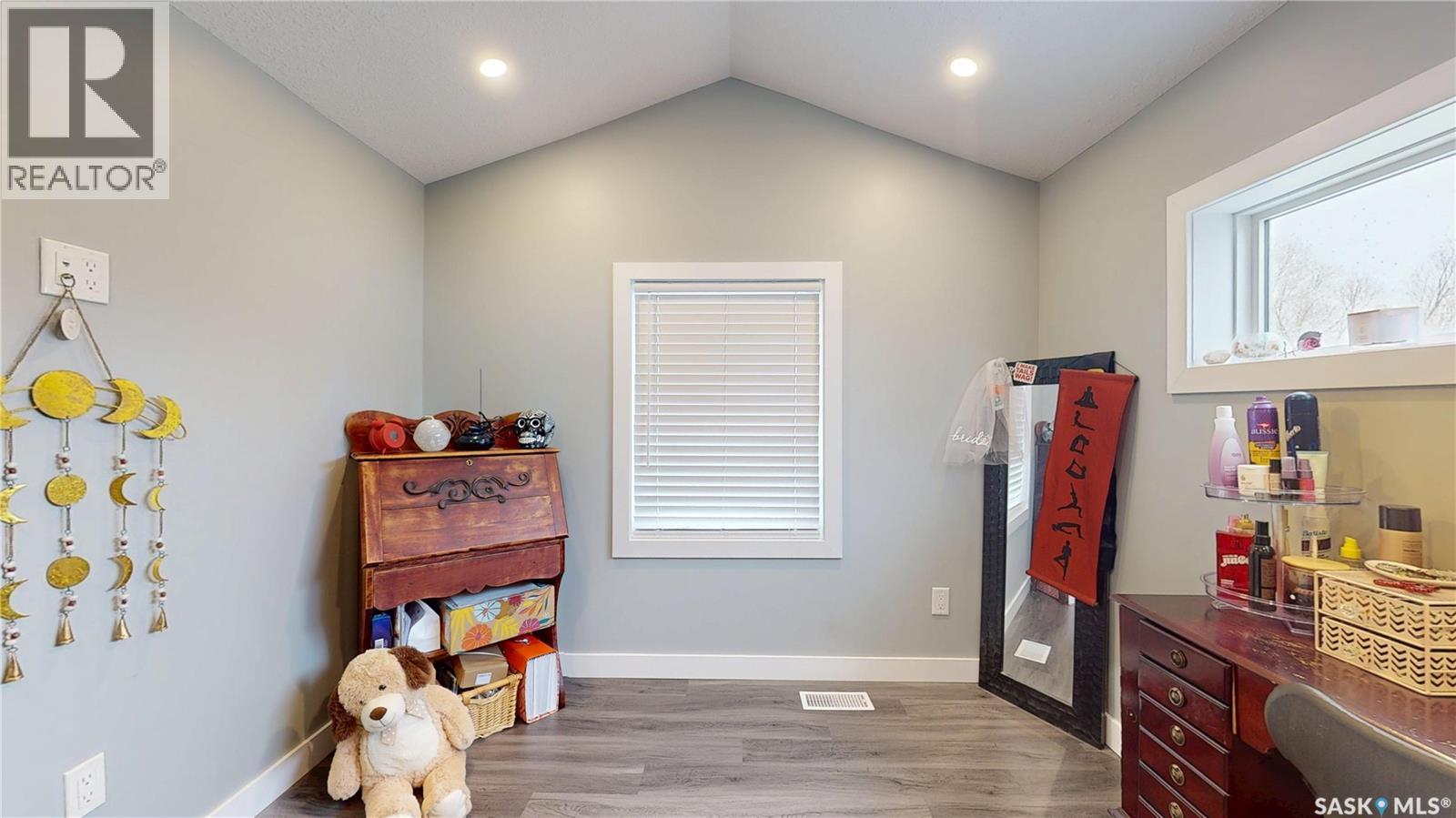 60 Charles Crescent, Regina, Saskatchewan  S4T 5X4 - Photo 25 - SK033903