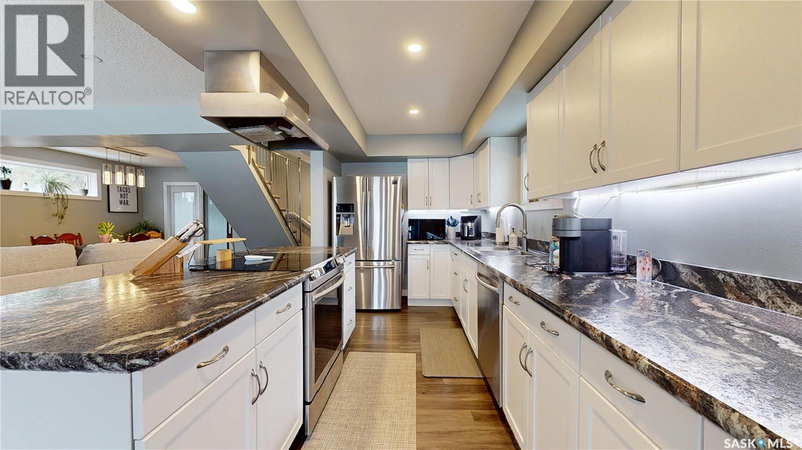 60 Charles Crescent, Regina, Saskatchewan  S4T 5X4 - Photo 7 - SK033903