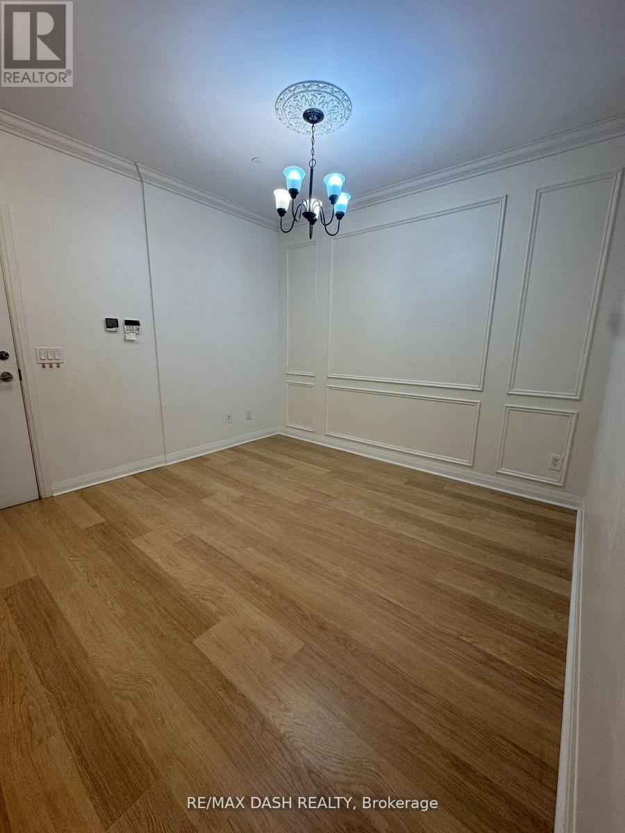 105 - 55 Oneida Crescent, Richmond Hill, Ontario  L4B 0B1 - Photo 8 - N13043068