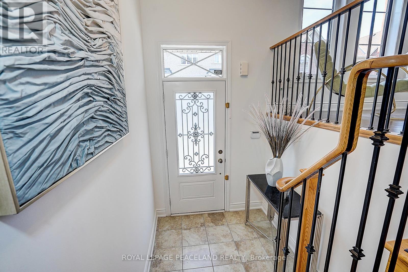 63 Mack Clement Lane, Richmond Hill, Ontario  L4S 2P7 - Photo 2 - N13043122