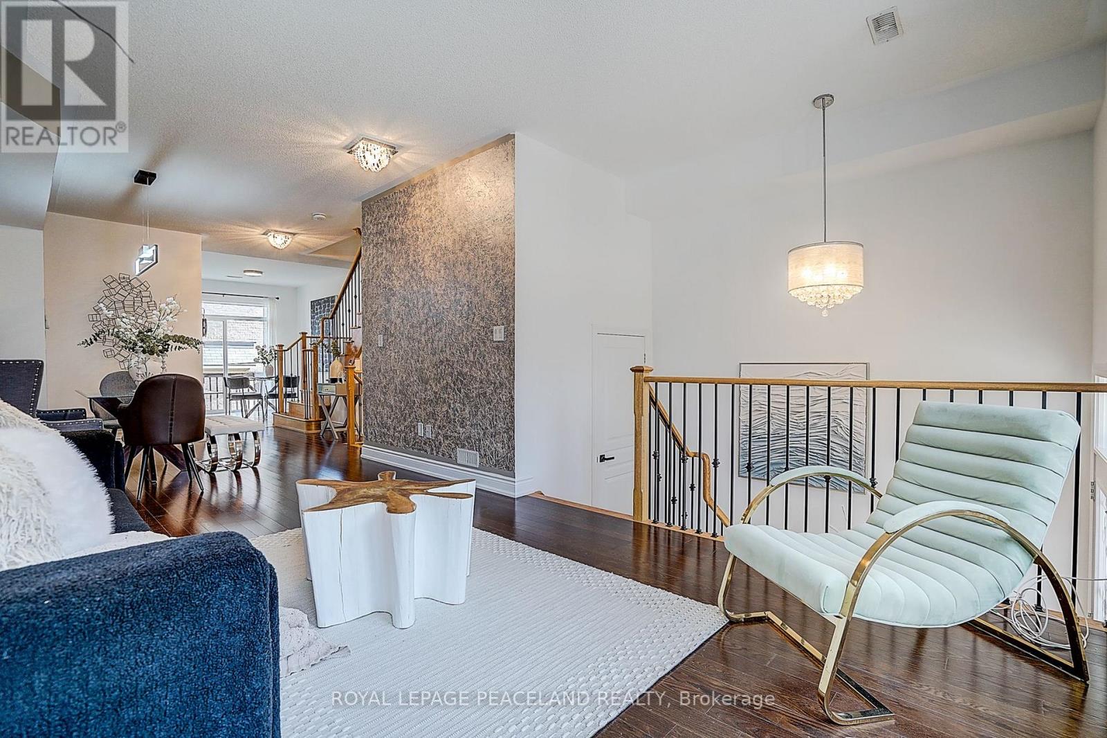 63 Mack Clement Lane, Richmond Hill, Ontario  L4S 2P7 - Photo 8 - N13043122