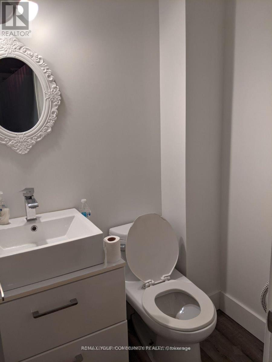 6 - 100 Ringwood Drive, Whitchurch-Stouffville, Ontario  L4A 1A9 - Photo 9 - N13043136