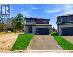 23 WOODVALLEY Court, Hamilton, Ontario