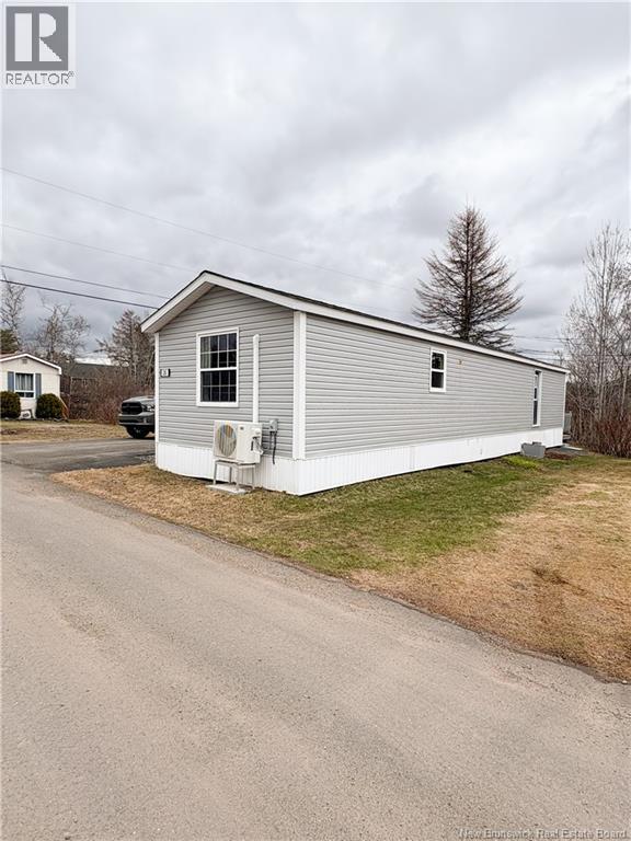 28 Douglas Crescent, New Maryland, New Brunswick  E3C 1Y8 - Photo 19 - NB137811