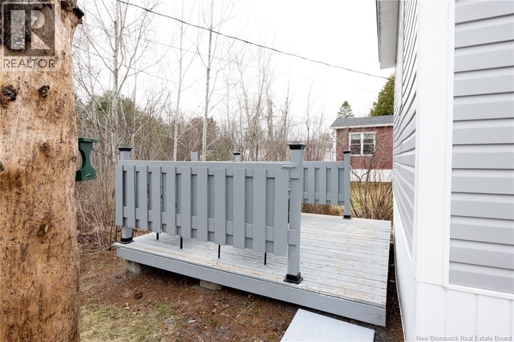 28 Douglas Crescent, New Maryland, New Brunswick  E3C 1Y8 - Photo 21 - NB137811