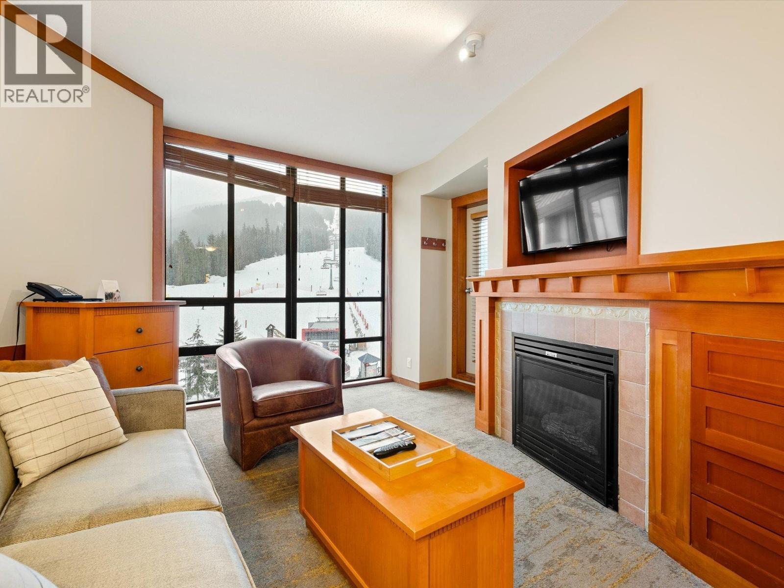 602 4320 Sundial Crescent, Whistler, British Columbia  V8E 1G6 - Photo 4 - R3071252