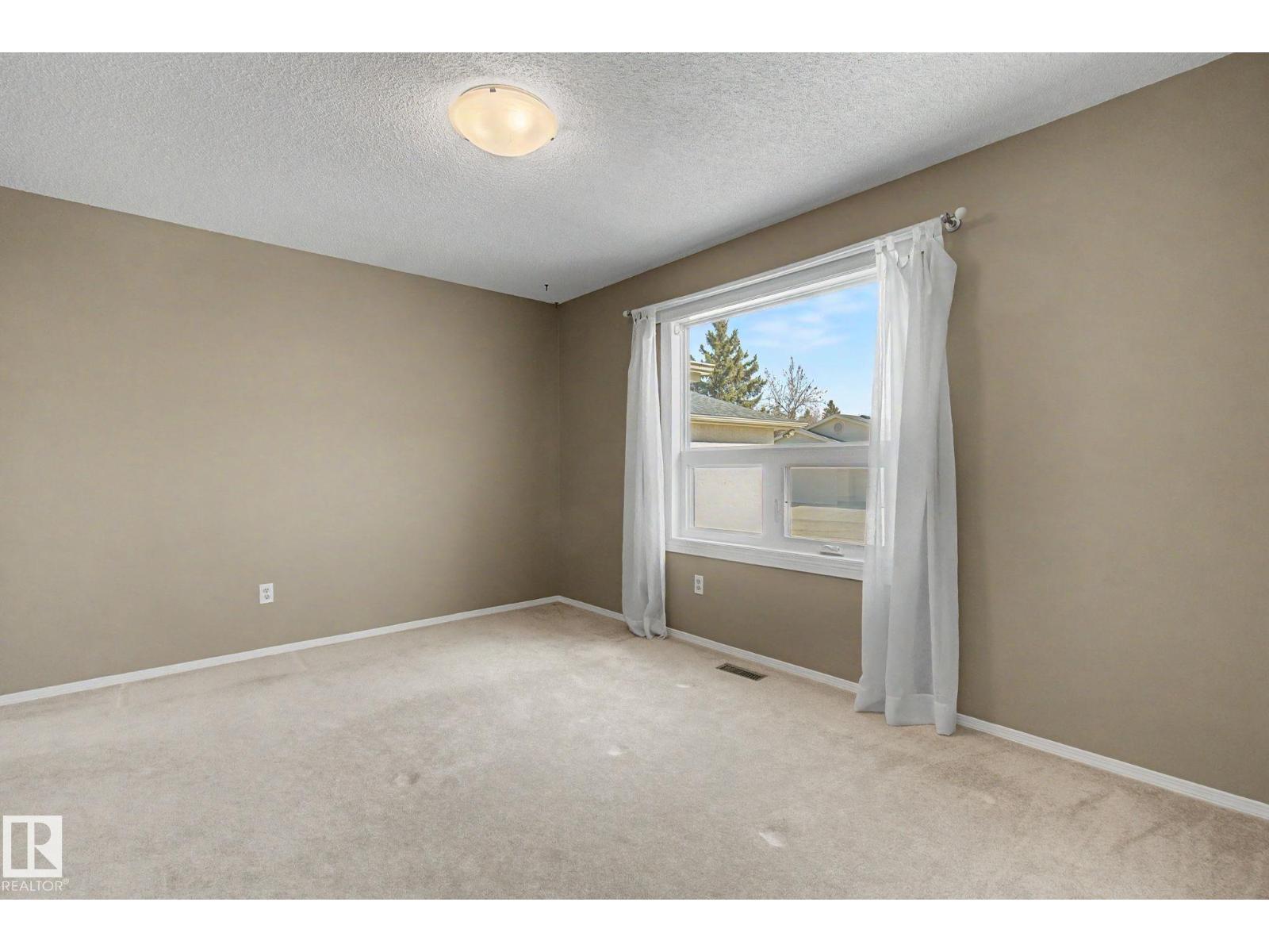 1542 54 St Nw, Edmonton, Alberta  T6L 6H4 - Photo 29 - E4484144
