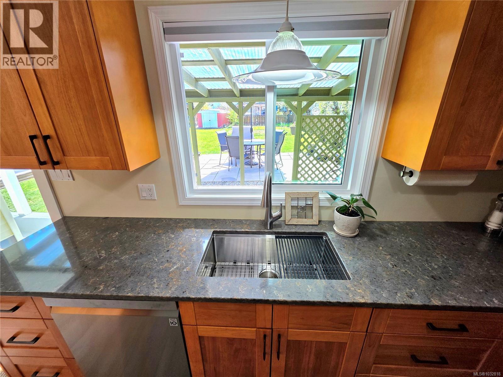 3724 Bishop Cres, Port Alberni, British Columbia  V9Y 7W4 - Photo 33 - 1032818