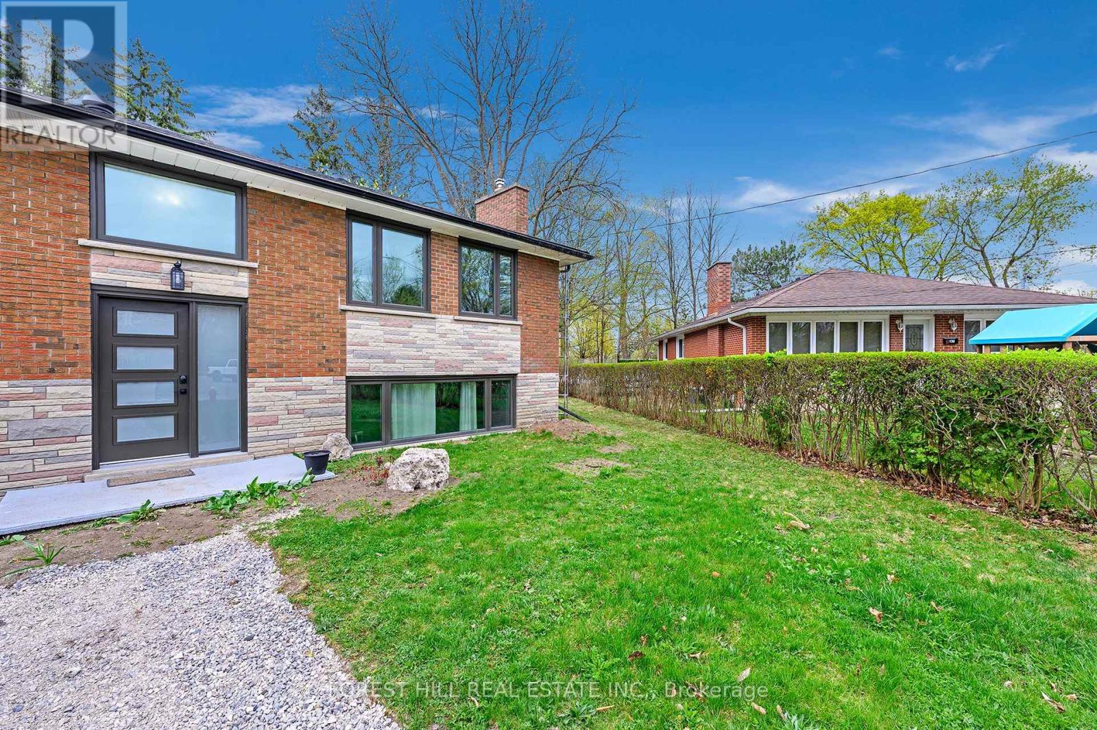 MAIN - 135 ASHBROOK COURT Milton (OM Old Milton), ON L9T 2K8