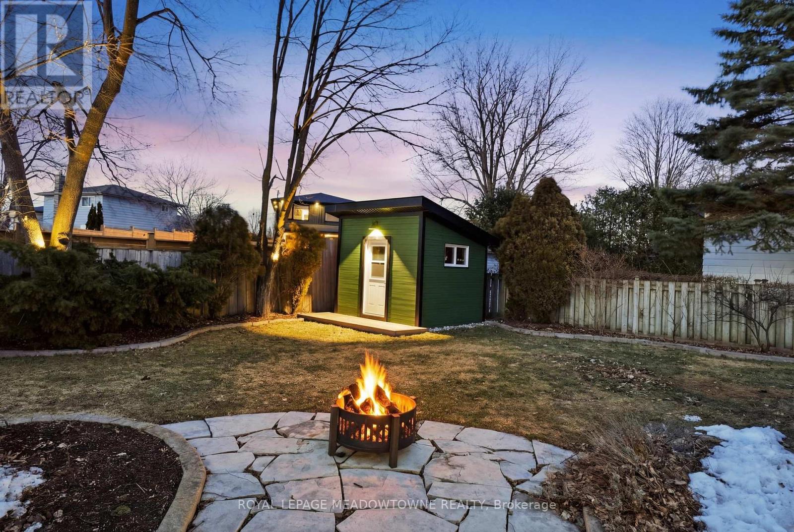 5 Rosefield Drive, Halton Hills, Ontario  L7G 4R2 - Photo 42 - W13043104