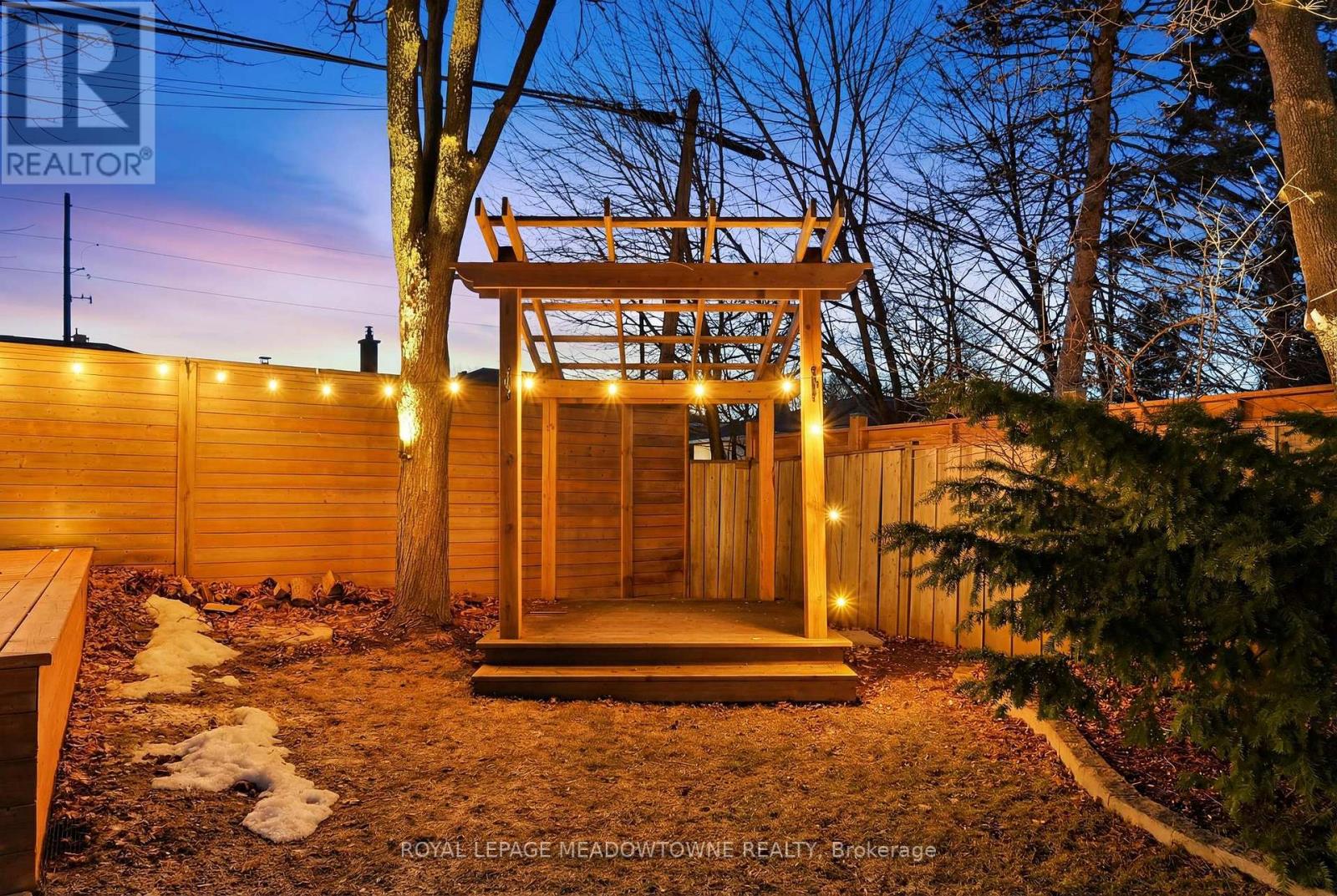 5 Rosefield Drive, Halton Hills, Ontario  L7G 4R2 - Photo 43 - W13043104