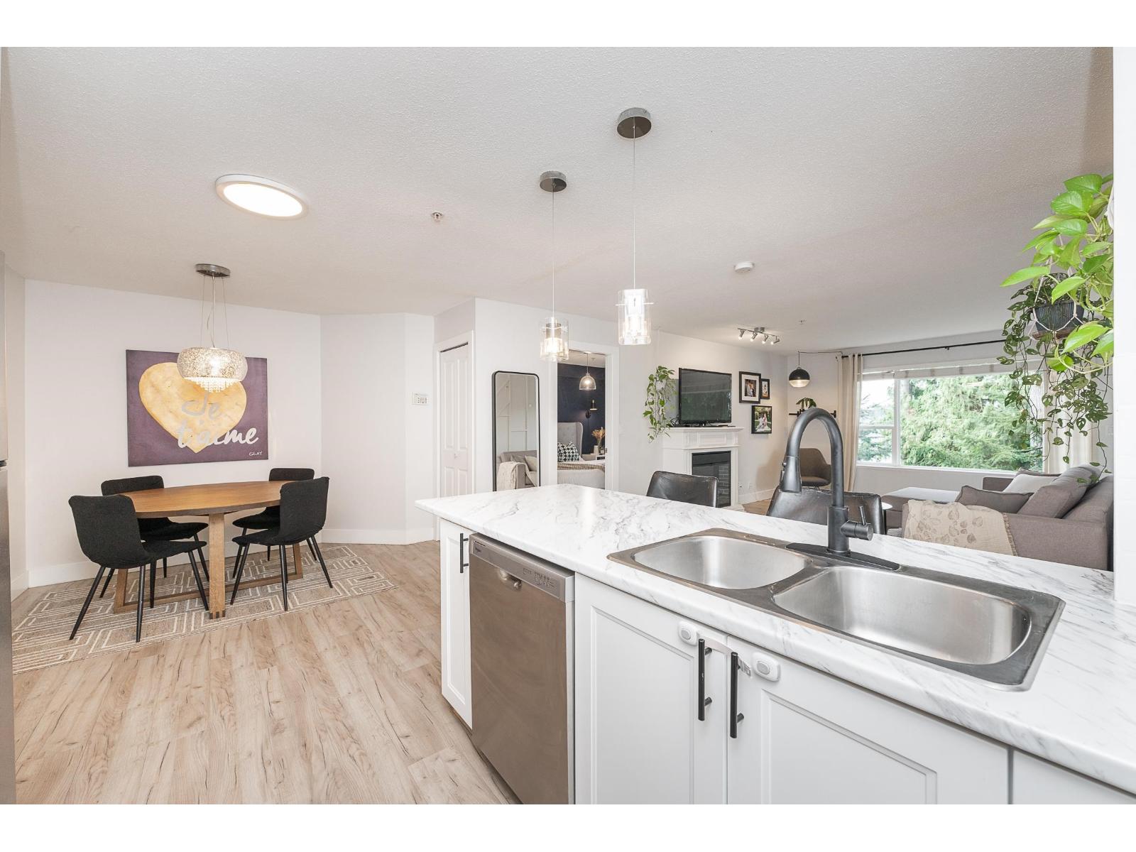 308 2581 Langdon Street, Abbotsford, British Columbia  V2T 7A3 - Photo 8 - R3115550