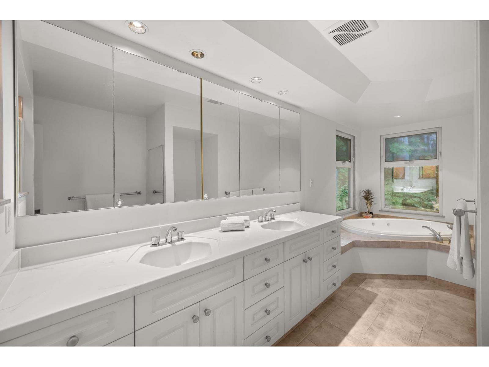 24411 56 Avenue, Langley, British Columbia  V2Z 1B8 - Photo 20 - R3115453