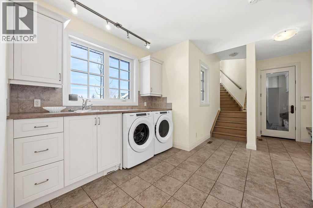 8 Grandarches Bay, Rural Rocky View County, Alberta  T3Z 0A7 - Photo 20 - A2300513