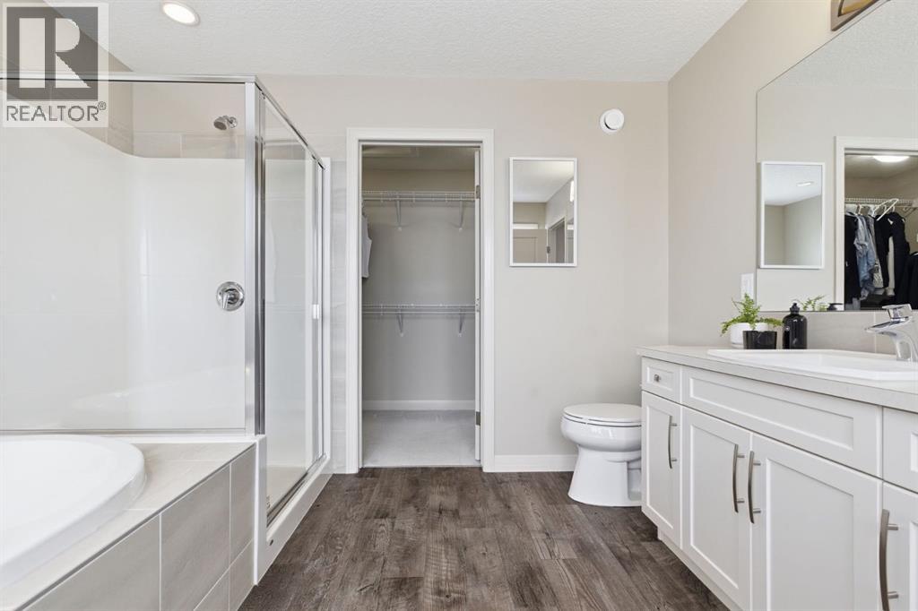 132 Sundown Way, Cochrane, Alberta  T4C 2M6 - Photo 23 - A2303130