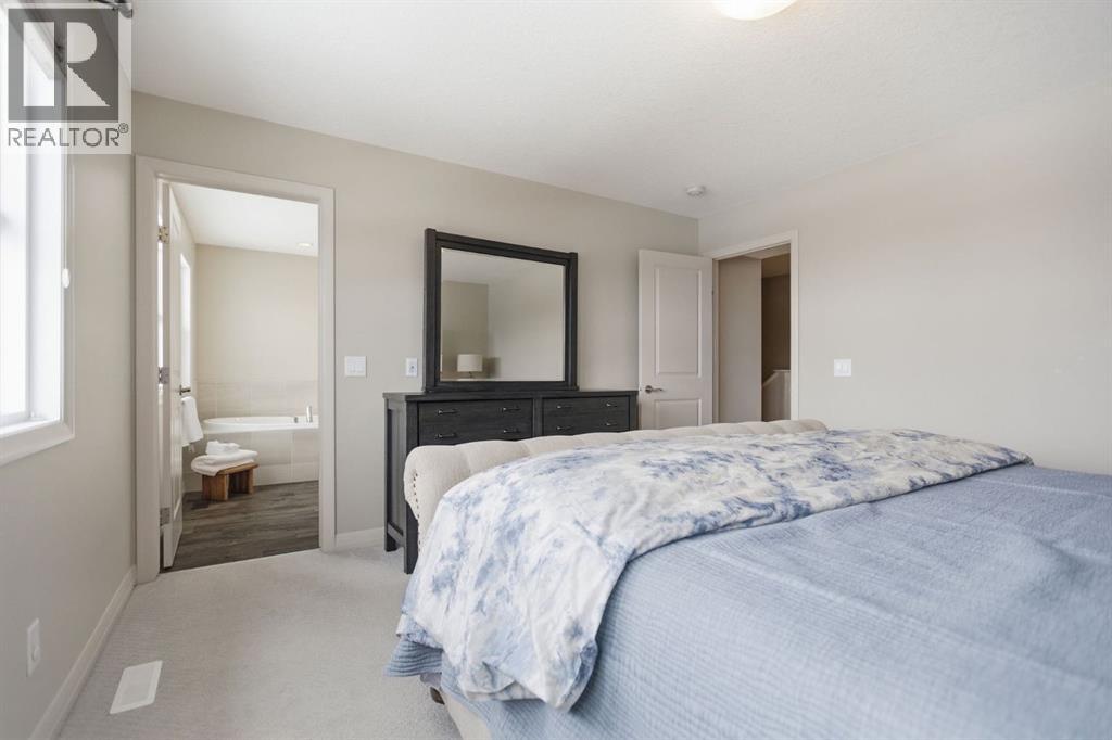 132 Sundown Way, Cochrane, Alberta  T4C 2M6 - Photo 20 - A2303130