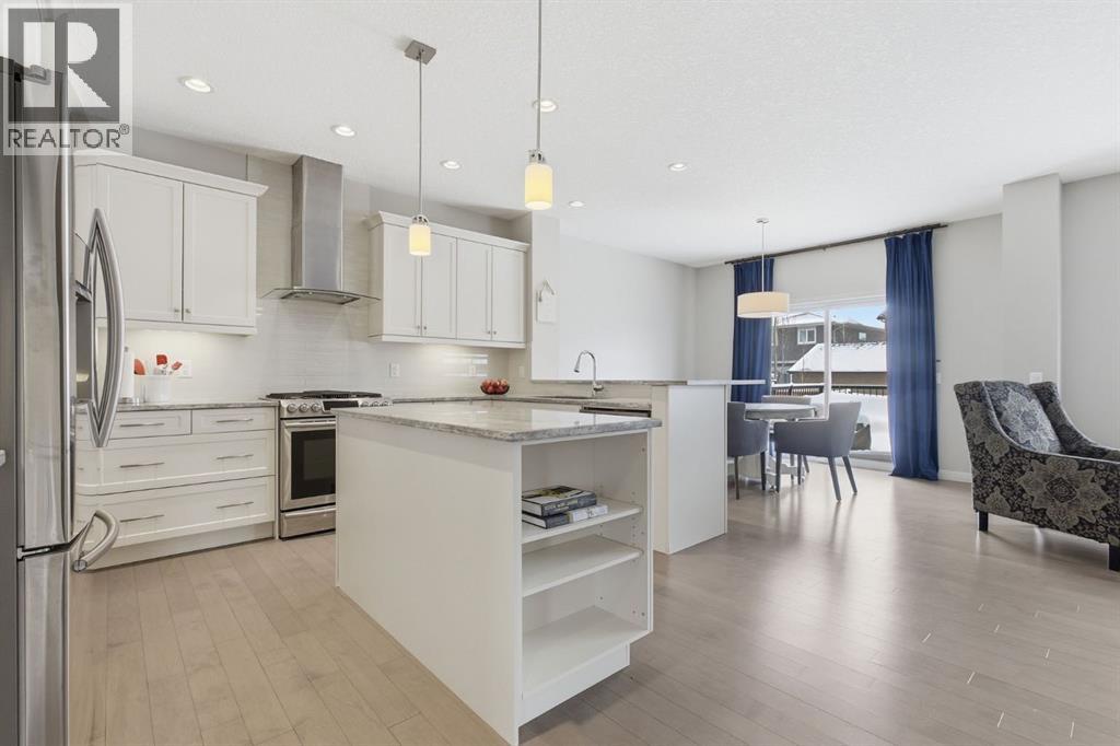 132 Sundown Way, Cochrane, Alberta  T4C 2M6 - Photo 9 - A2303130