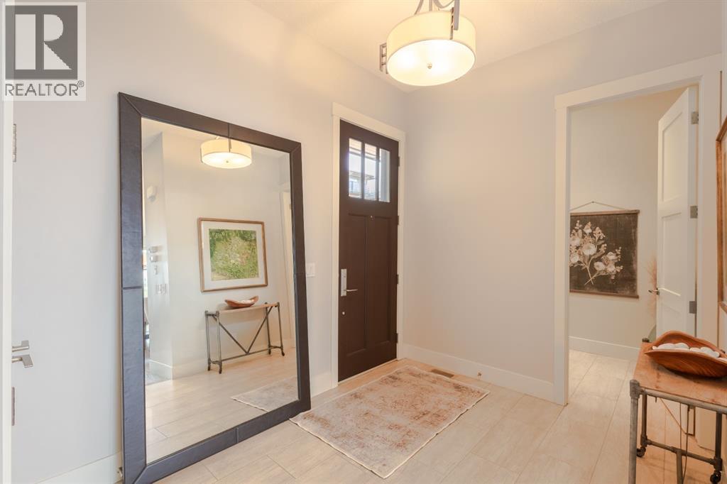 93 Watermark Villas, Rural Rocky View County, Alberta  T3L 0E2 - Photo 5 - A2304109