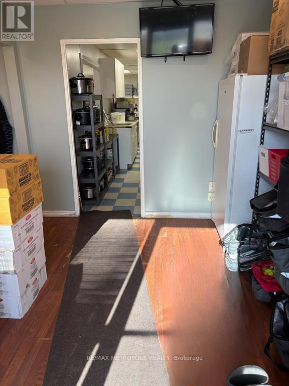 17 - 1173 Michener Road, Sarnia, Ontario  N7S 4W3 - Photo 3 - X13043158