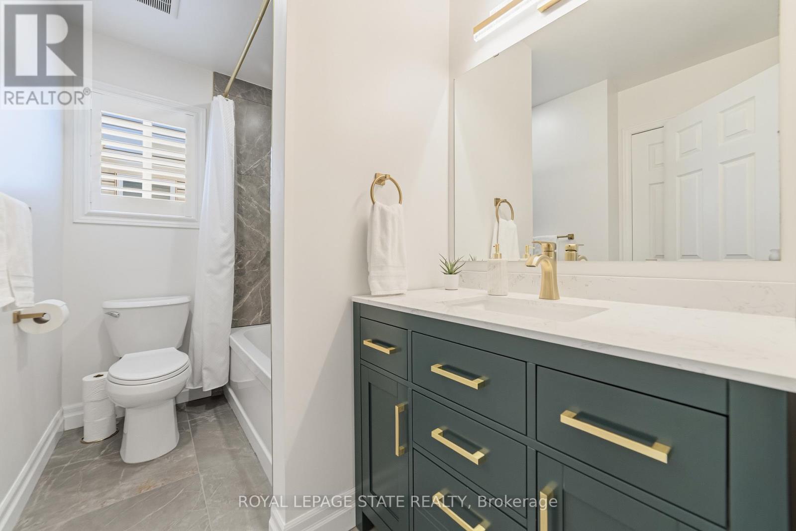 92 Benziger Lane, Hamilton, Ontario  L8E 6G5 - Photo 19 - X13043162