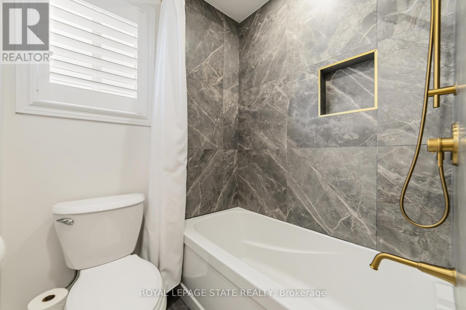 92 Benziger Lane, Hamilton, Ontario  L8E 6G5 - Photo 20 - X13043162