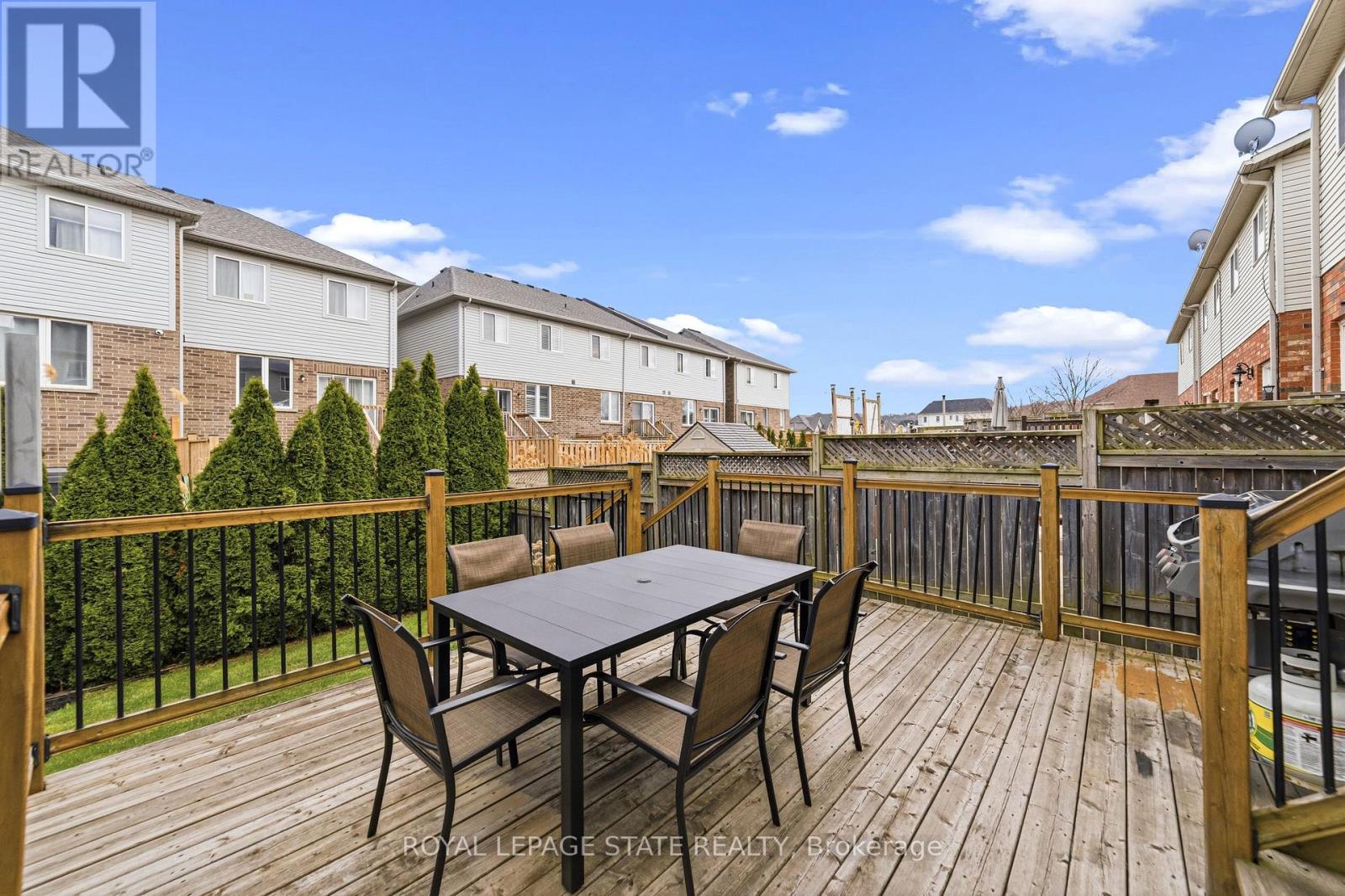 92 Benziger Lane, Hamilton, Ontario  L8E 6G5 - Photo 33 - X13043162