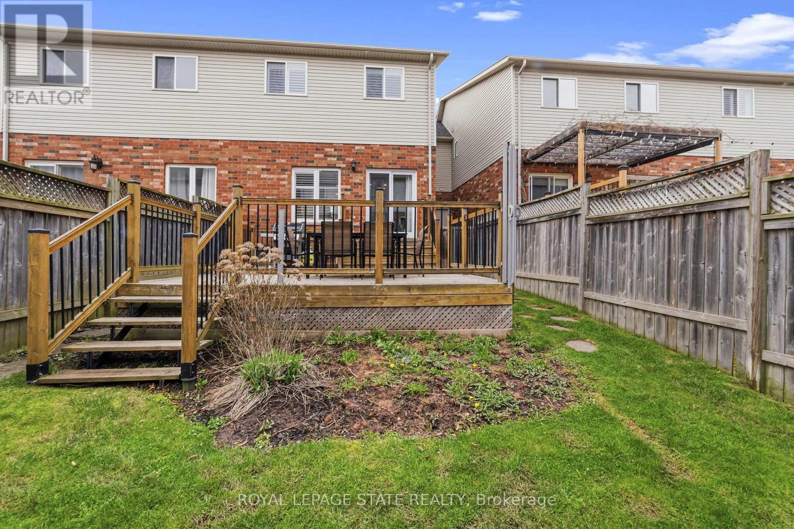 92 Benziger Lane, Hamilton, Ontario  L8E 6G5 - Photo 35 - X13043162