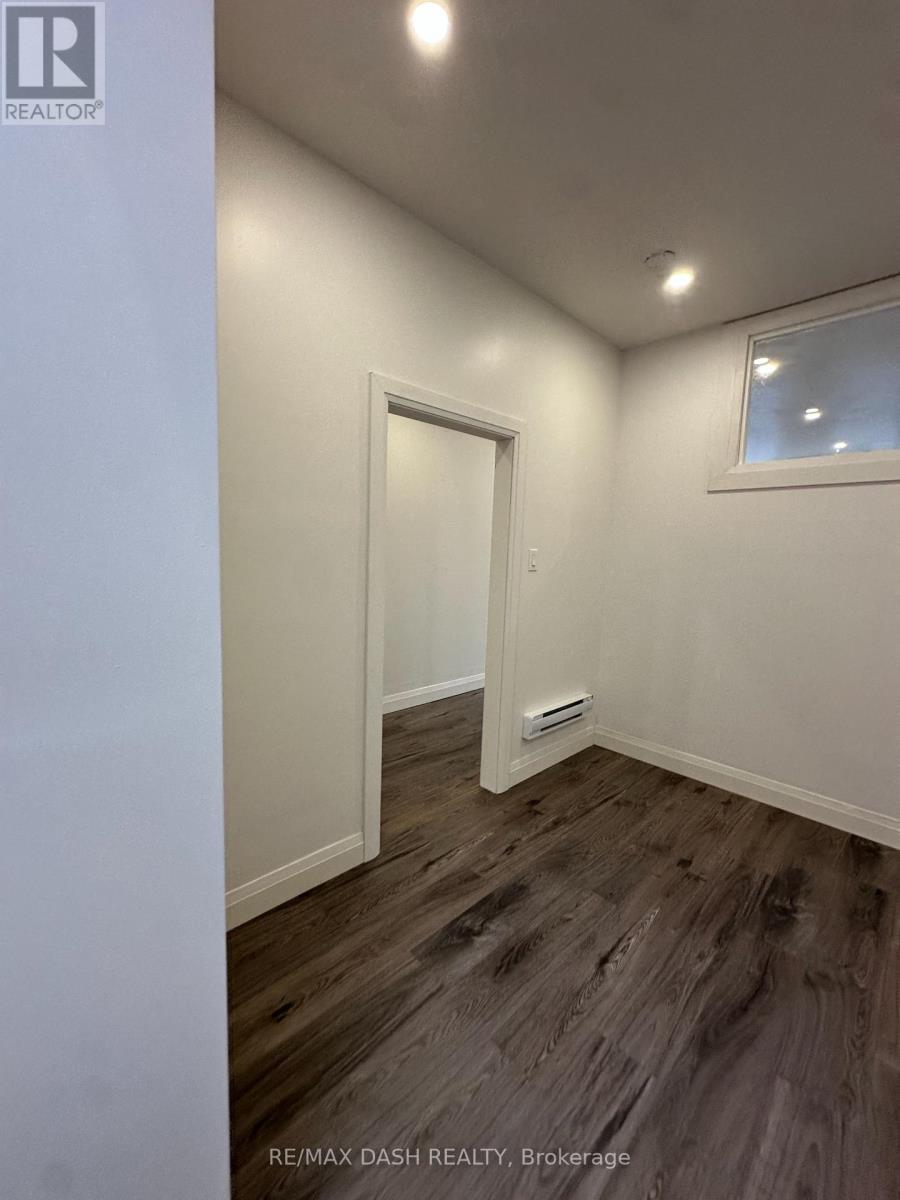 4fl - 565 Yonge Street, Toronto, Ontario  M4Y 1Z2 - Photo 15 - C13036262