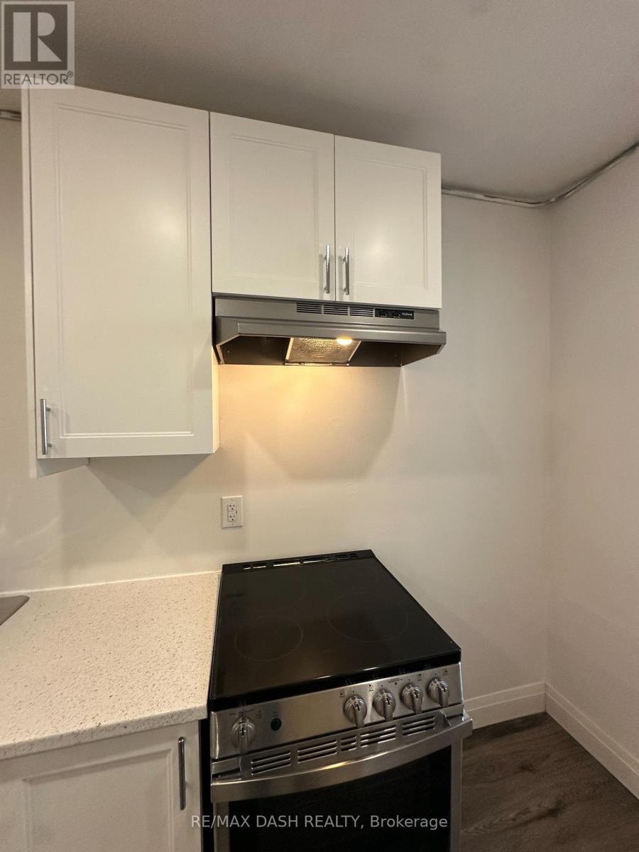 4fl - 565 Yonge Street, Toronto, Ontario  M4Y 1Z2 - Photo 8 - C13036262