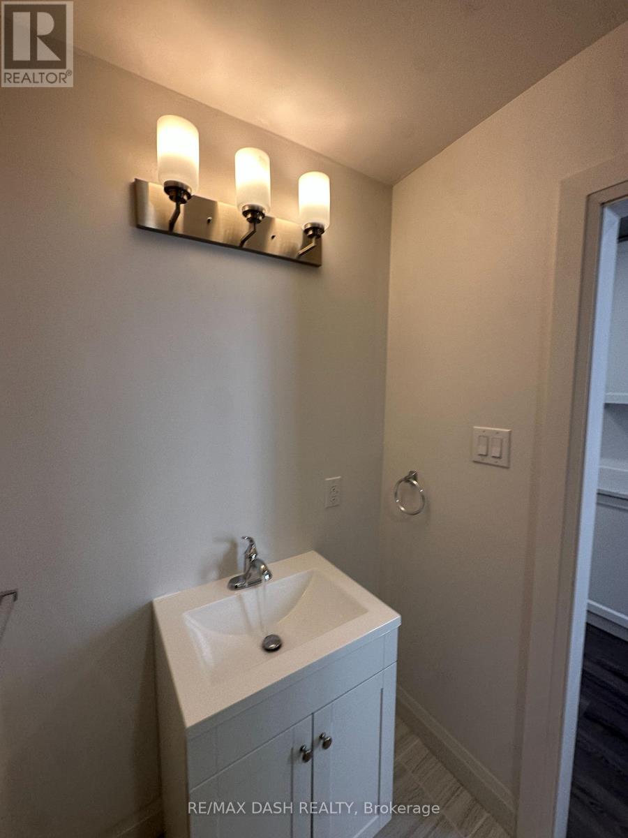 4fl - 565 Yonge Street, Toronto, Ontario  M4Y 1Z2 - Photo 25 - C13036262