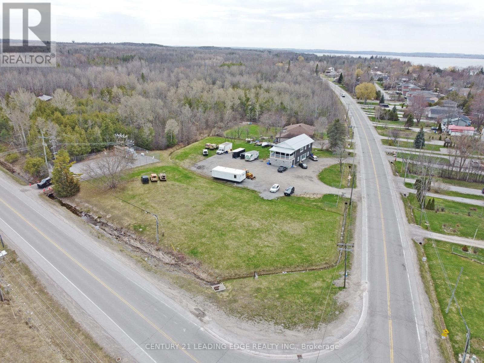 1035 METRO ROAD N, Georgina, Ontario