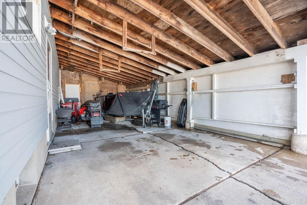 9 East Dunrobin Bay, Sault Ste. Marie, Ontario  P6C 5T4 - Photo 28 - SM260718