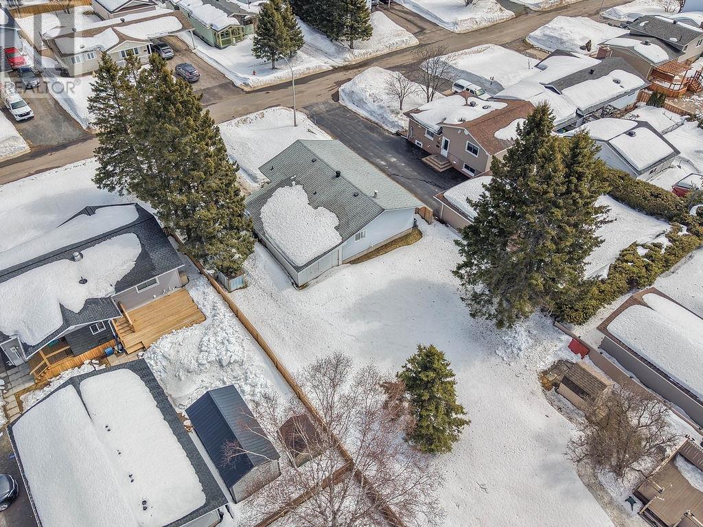 9 East Dunrobin Bay, Sault Ste. Marie, Ontario  P6C 5T4 - Photo 5 - SM260718