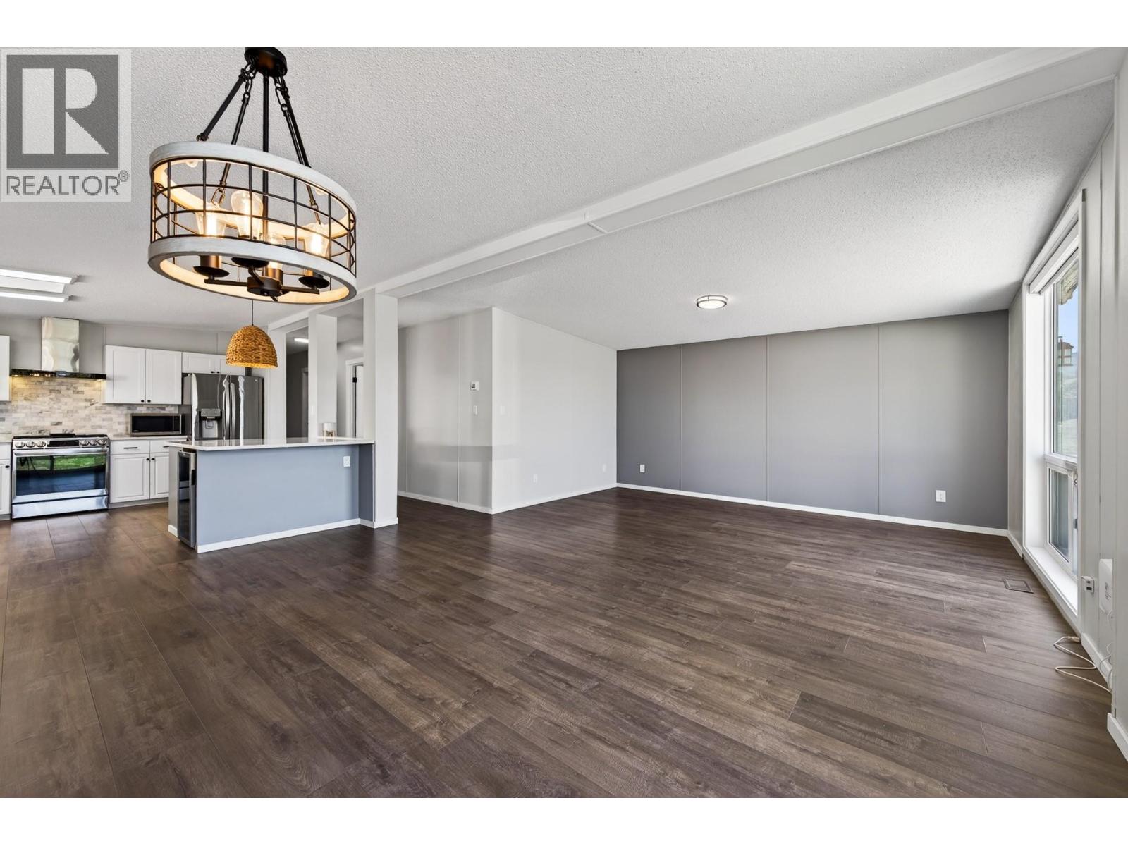 3099 Shuswap Road E Unit# 36, Kamloops, British Columbia  V2H 1T7 - Photo 8 - 10384818