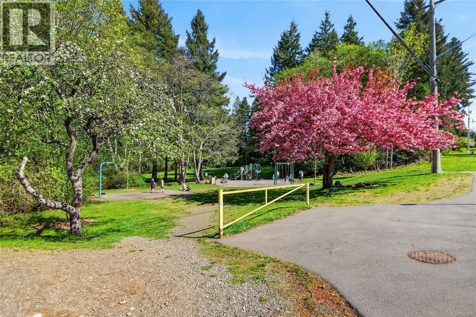 104 4699 Alderwood Pl, Courtenay, British Columbia  V9N 9A1 - Photo 35 - 1033174