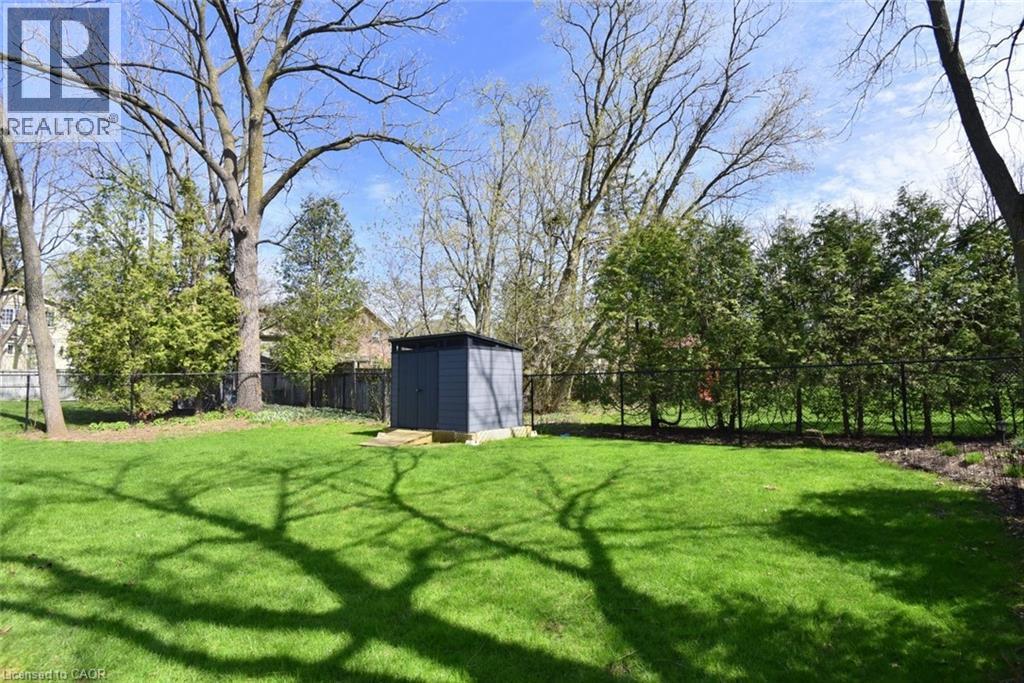 16 Church Street, Waterdown, Ontario  L0R 2H0 - Photo 45 - 40823090